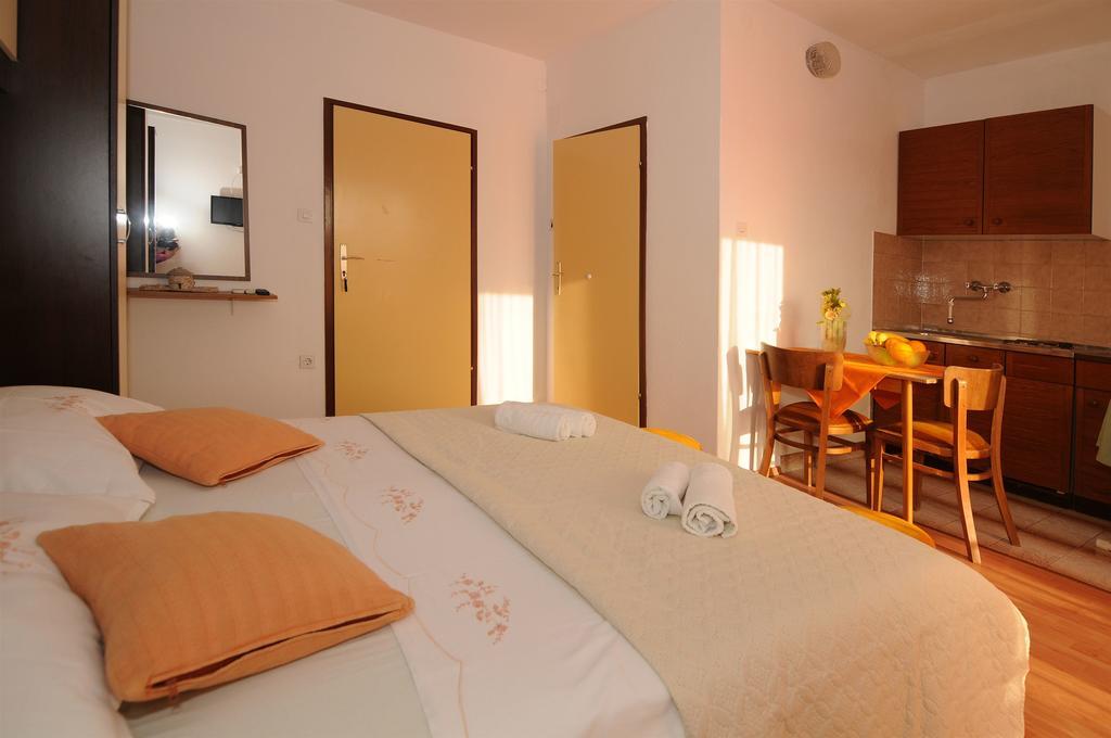 Apartments Katica Makarska Extérieur photo